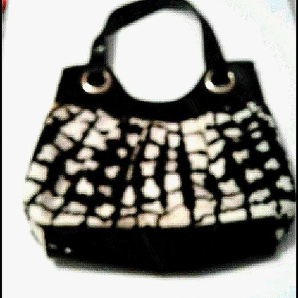 Dexter Black & White Y2K Abstract Artsy Print Faux Patent Leather Shoulder Bag - Picture 1 of 8